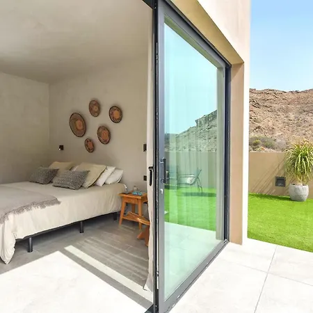 Villa Barranco Gran Canaria Luxury Redefined Tranquility By The Sea Unforgettable Island Retreat Las Palmas de Gran Canaria